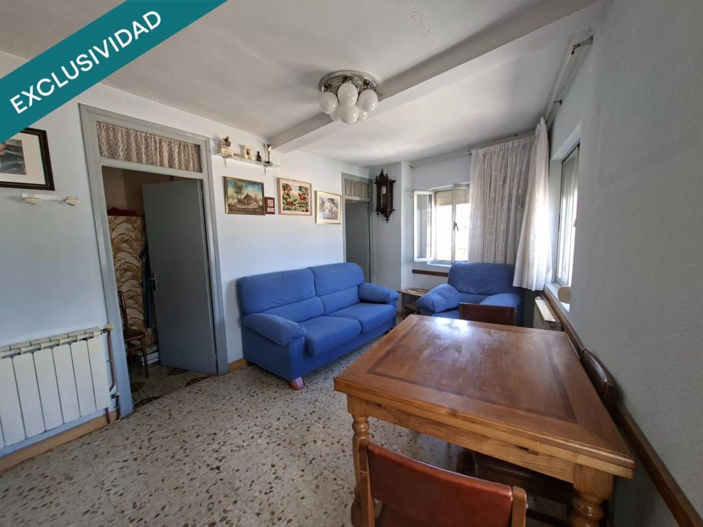 Adosado de 3 habitaciones en Carucedo en venta - 35.000 € (Ref: 10022193)