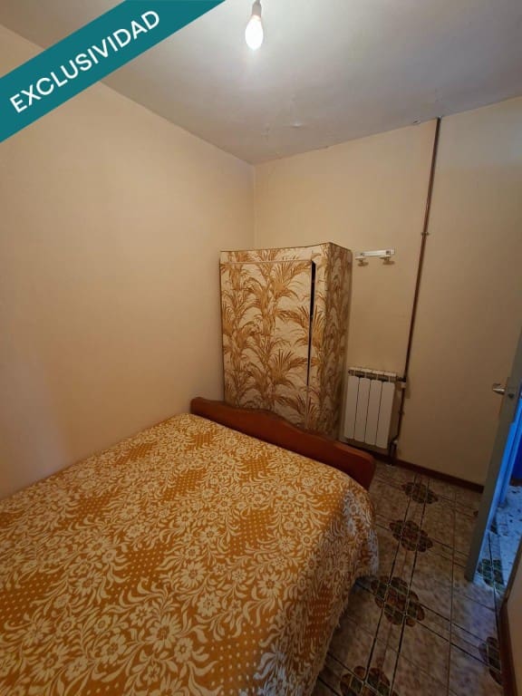Adosado de 3 habitaciones en Carucedo en venta - 35.000 € (Ref: 10022193)
