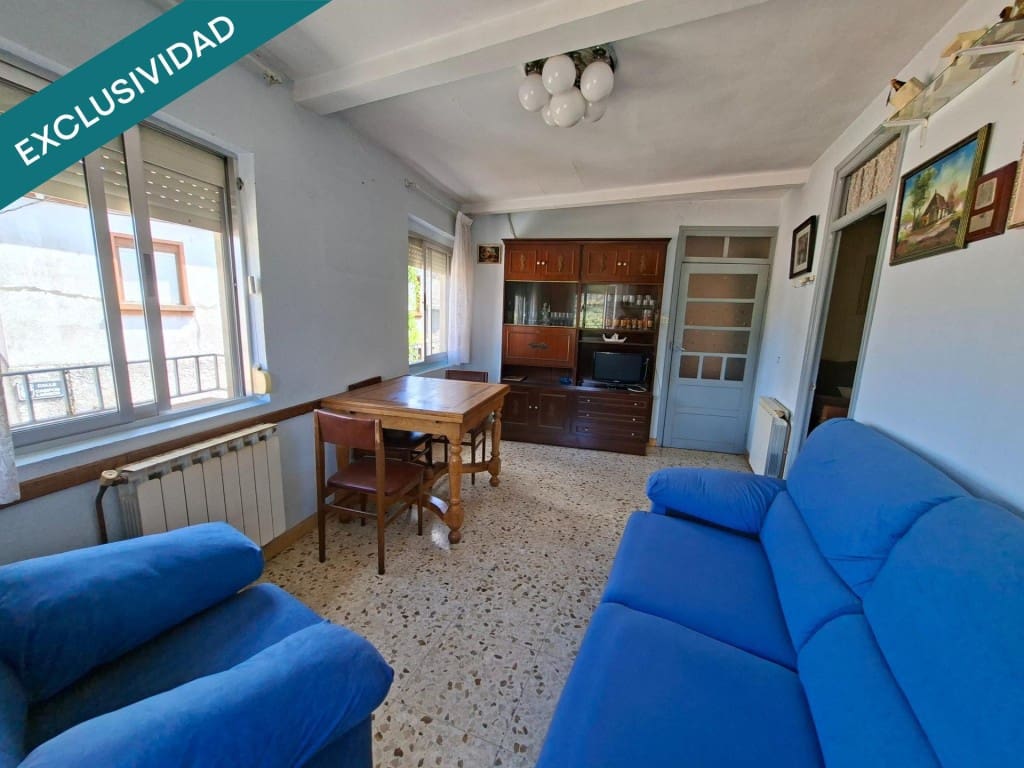 Adosado de 3 habitaciones en Carucedo en venta - 35.000 € (Ref: 10022193)