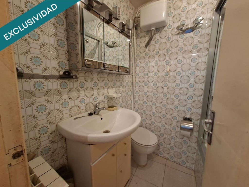 Adosado de 3 habitaciones en Carucedo en venta - 35.000 € (Ref: 10022193)