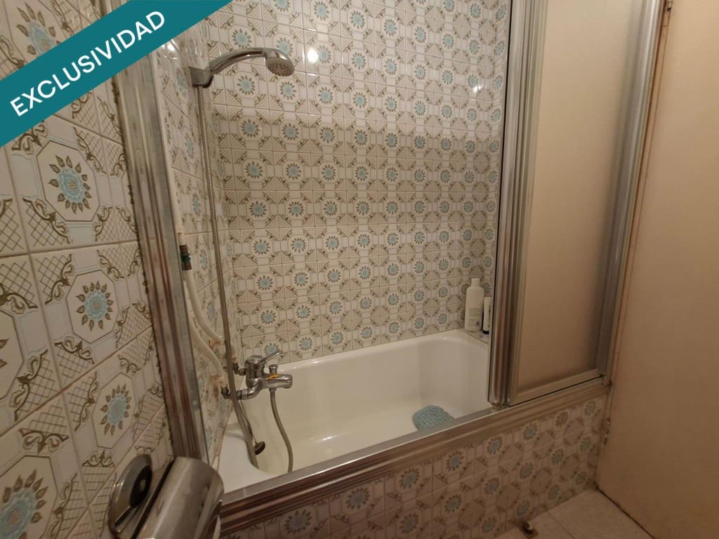 Adosado de 3 habitaciones en Carucedo en venta - 35.000 € (Ref: 10022193)