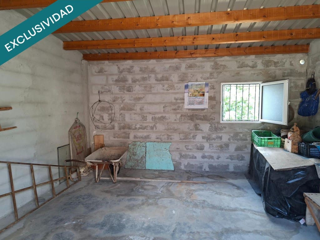Adosado de 3 habitaciones en Carucedo en venta - 35.000 € (Ref: 10022193)