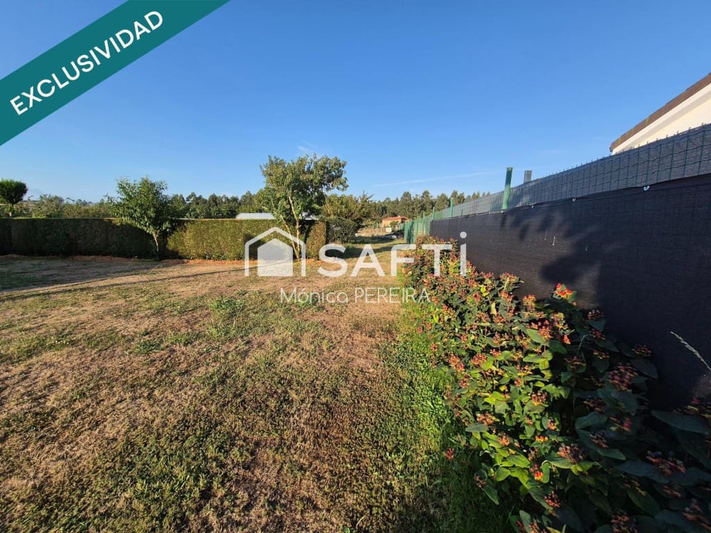 Building Plot for sale in A Laracha - € 70,000 (Ref: 10022194)