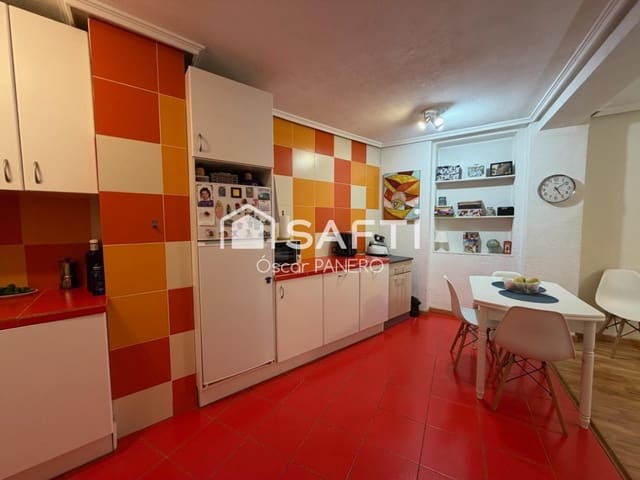 2 sovrum Lägenhet till salu i León stad - 169 000 € (Ref: 10022197)