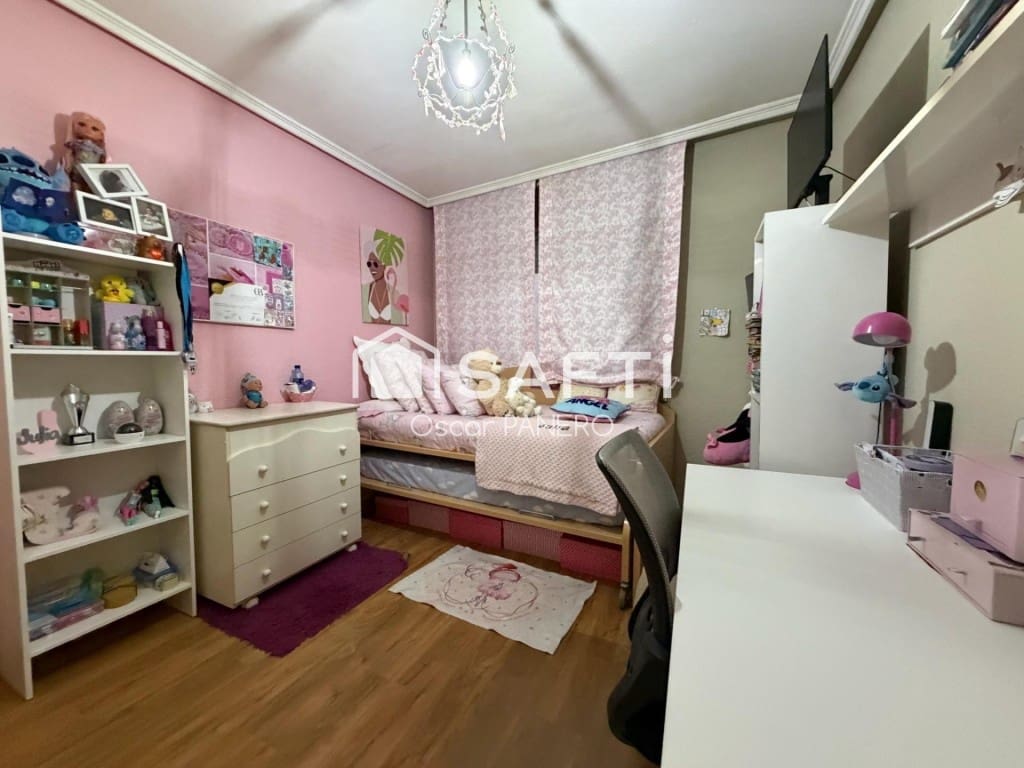 2 sovrum Lägenhet till salu i Leon stad - 169 000 € (Ref: 10022197)