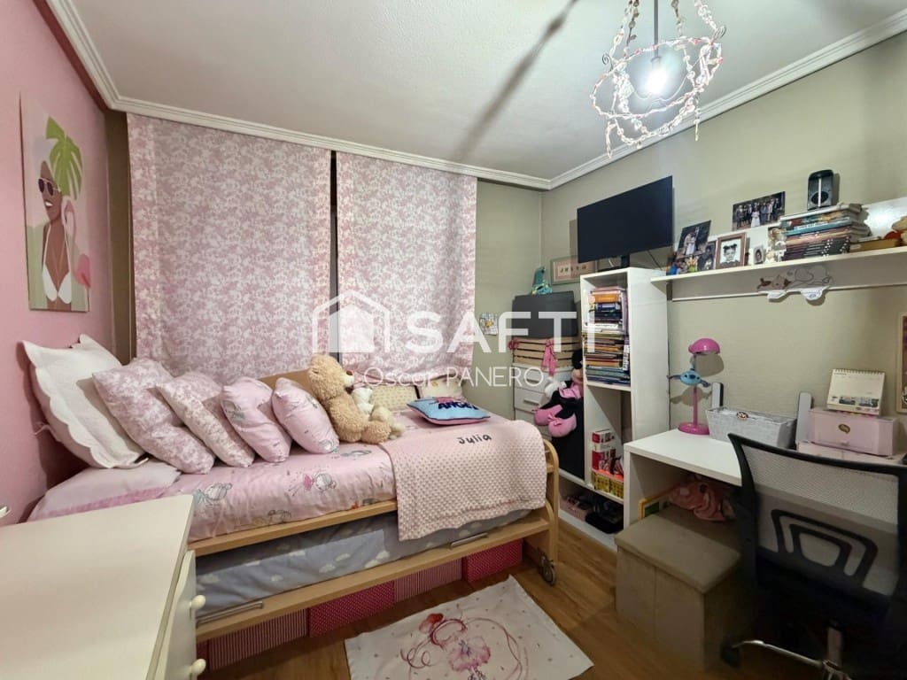 2 sovrum Lägenhet till salu i Leon stad - 169 000 € (Ref: 10022197)