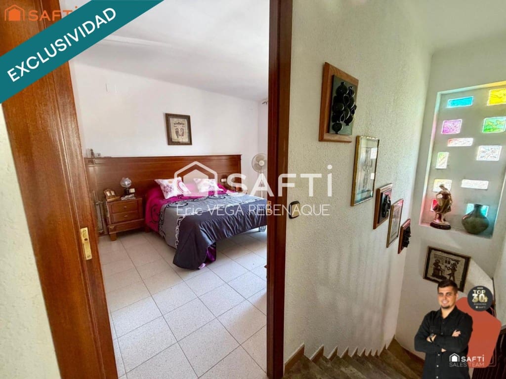 5 Zimmer Villa zu verkaufen in Pineda de Mar mit Garage - 380.000 € (Ref: 10023774)