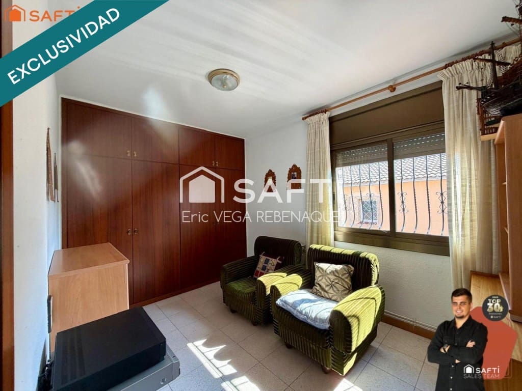 5 Zimmer Villa zu verkaufen in Pineda de Mar mit Garage - 380.000 € (Ref: 10023774)