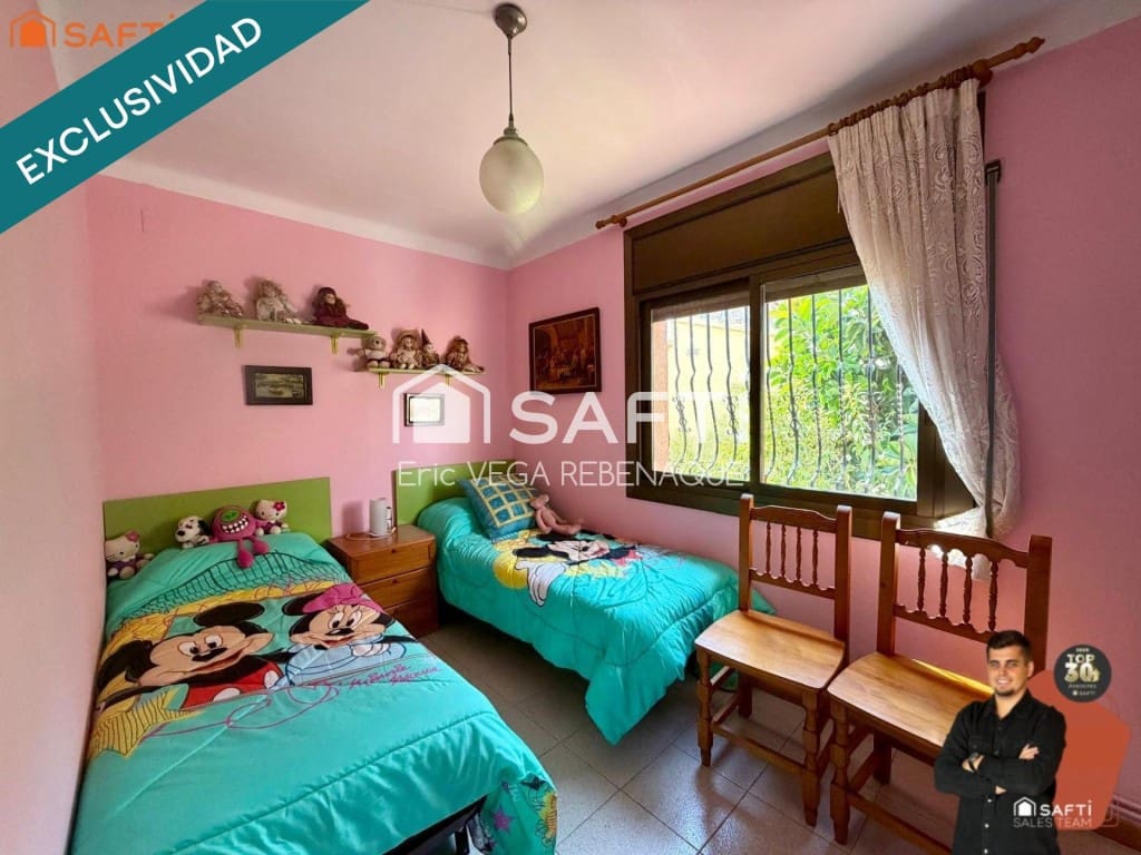 5 Zimmer Villa zu verkaufen in Pineda de Mar mit Garage - 380.000 € (Ref: 10023774)