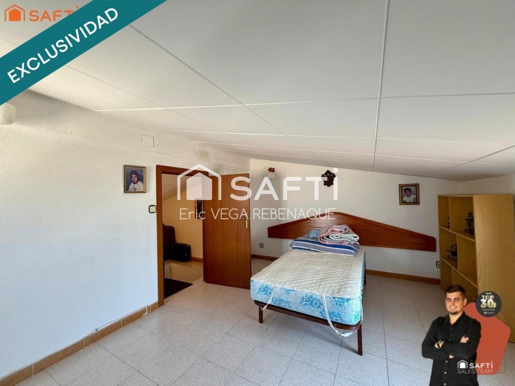 5 Zimmer Villa zu verkaufen in Pineda de Mar mit Garage - 380.000 € (Ref: 10023774)
