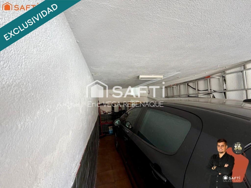 5 Zimmer Villa zu verkaufen in Pineda de Mar mit Garage - 380.000 € (Ref: 10023774)