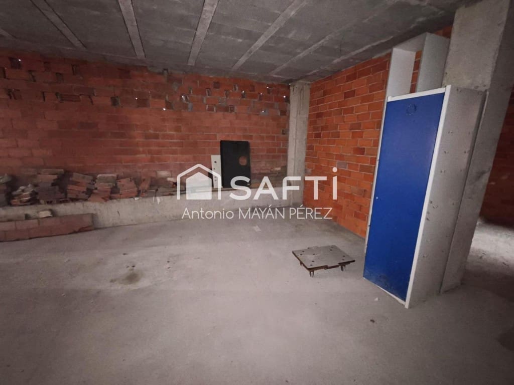 Kommersiell till salu i Ribeira - 67 500 € (Ref: 10023775)