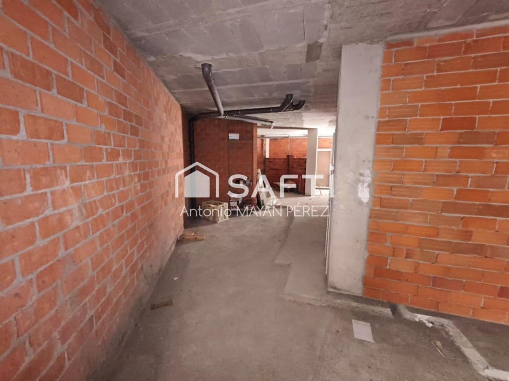 Kommersiell till salu i Ribeira - 67 500 € (Ref: 10023775)