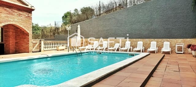 4 Zimmer Villa zu verkaufen in Mas Altaba, Maçanet de la Selva mit Pool Garage - 380.000 € (Ref: 10023776)