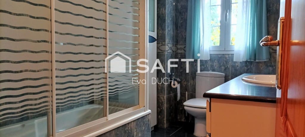 4 makuuhuone Huvila myytävänä paikassa Macanet de la Selva mukana uima-altaan 
autotalli - 380 000 € (Ref: 10023776)
