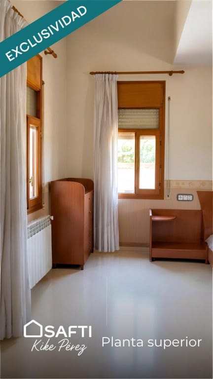 5 slaapkamer Villa te koop in Alguaire met garage - € 249.000 (Ref: 10023780)