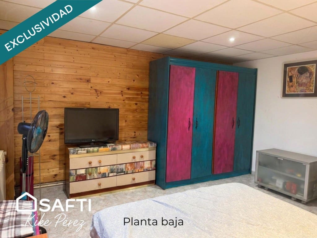 5 slaapkamer Villa te koop in Alguaire met garage - € 249.000 (Ref: 10023780)