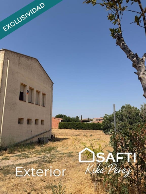 5 slaapkamer Villa te koop in Alguaire met garage - € 249.000 (Ref: 10023780)