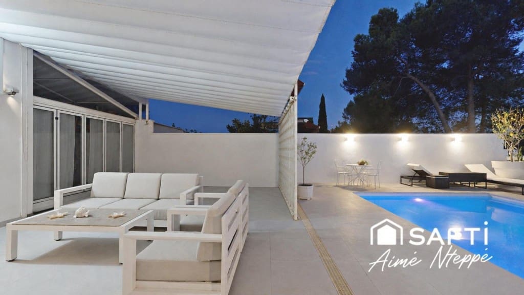 5 Zimmer Villa zu verkaufen in Girona Stadt mit Pool Garage - 750.000 € (Ref: 10025386)