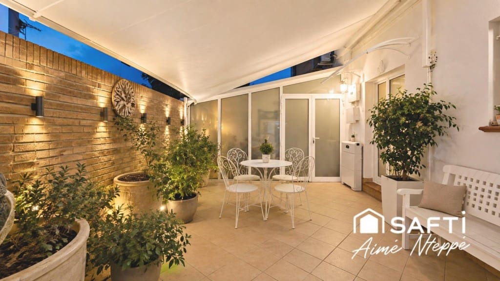 5 Zimmer Villa zu verkaufen in Girona Stadt mit Pool Garage - 750.000 € (Ref: 10025386)