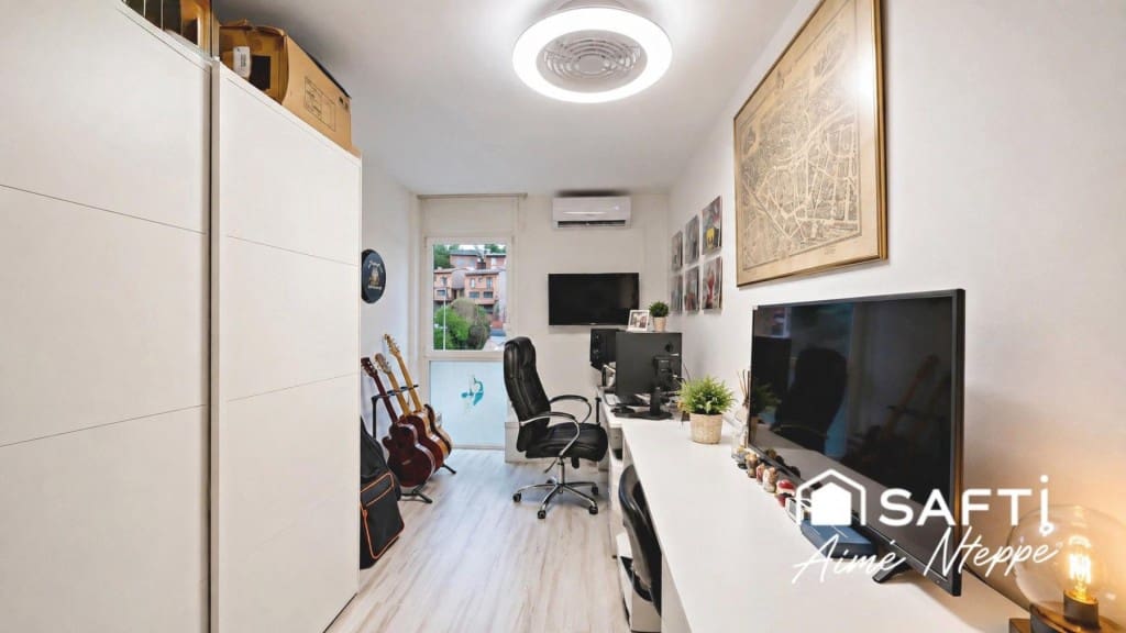 5 Zimmer Villa zu verkaufen in Girona Stadt mit Pool Garage - 750.000 € (Ref: 10025386)