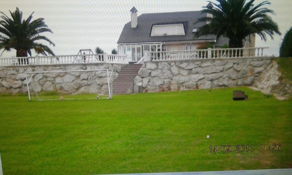 5 bedroom Finca/Country House for sale in Santander - € 1,050,000 (Ref: 10027000)