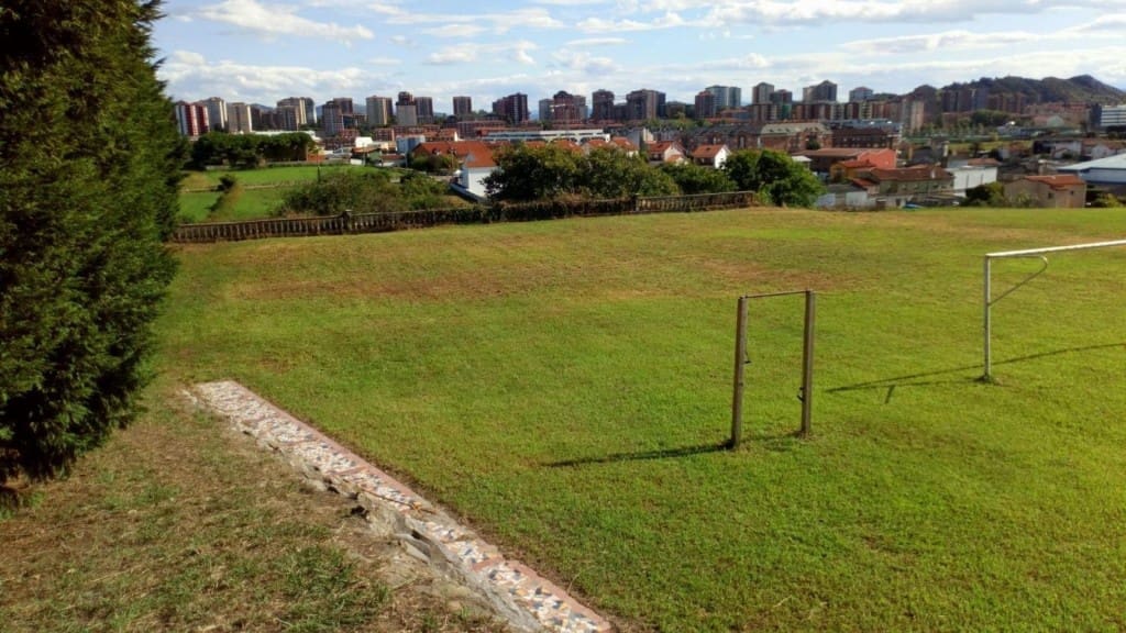 5 bedroom Finca/Country House for sale in Santander - € 1,050,000 (Ref: 10027000)
