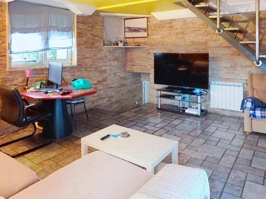 5 bedroom Villa for sale in Santander with pool garage - € 1,050,000 (Ref: 10027000)
