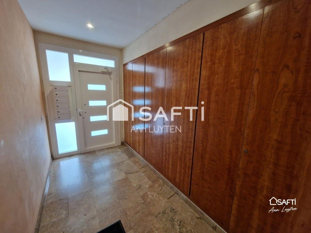 3 bedroom Penthouse for sale in Roses with garage - € 399,000 (Ref: 10027001)