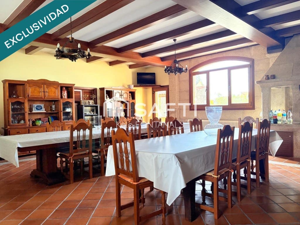 Oficina en Sanxenxo en venta - 950.000 € (Ref: 10027003)