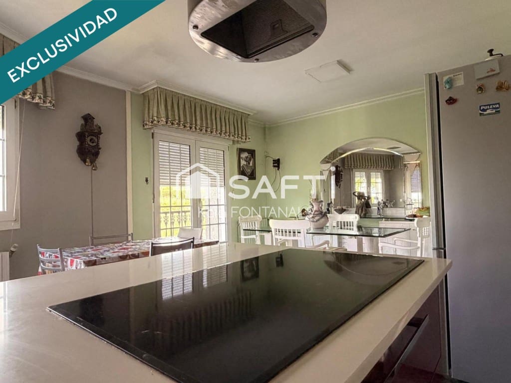 Oficina en Sanxenxo en venta - 950.000 € (Ref: 10027003)