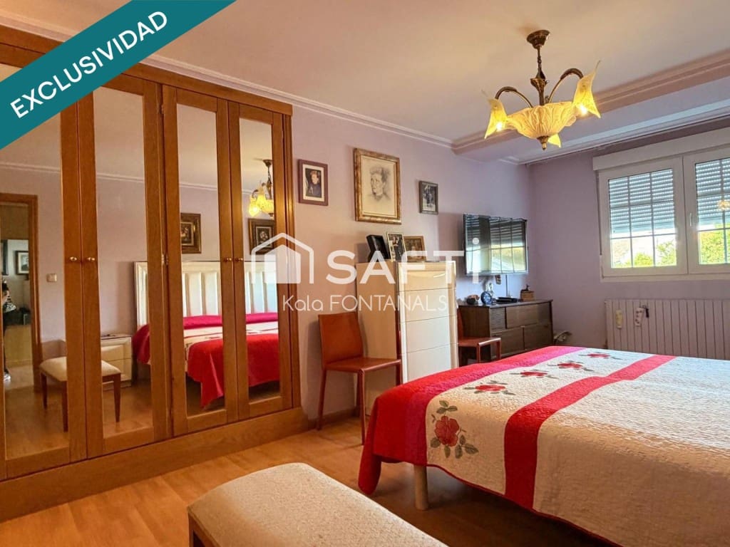 Oficina en Sanxenxo en venta - 950.000 € (Ref: 10027003)