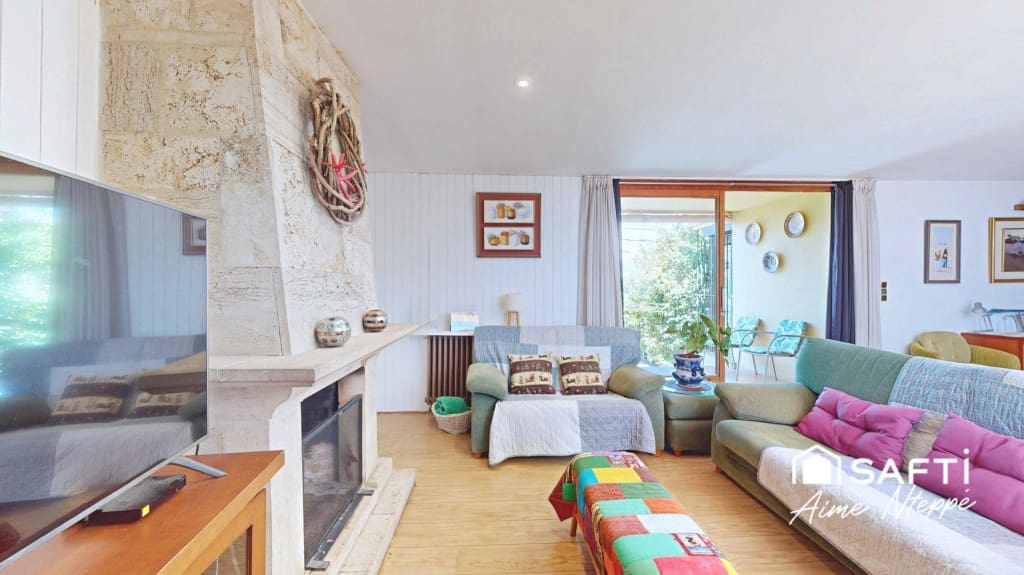 6 Zimmer Villa zu verkaufen in Llanca mit Pool - 790.000 € (Ref: 10030228)