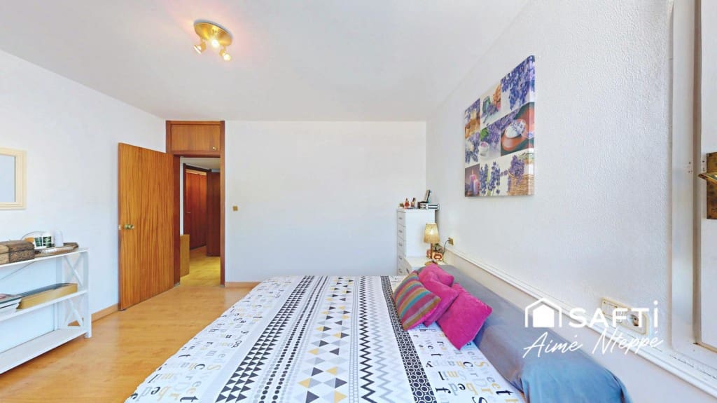6 Zimmer Villa zu verkaufen in Llanca mit Pool - 790.000 € (Ref: 10030228)
