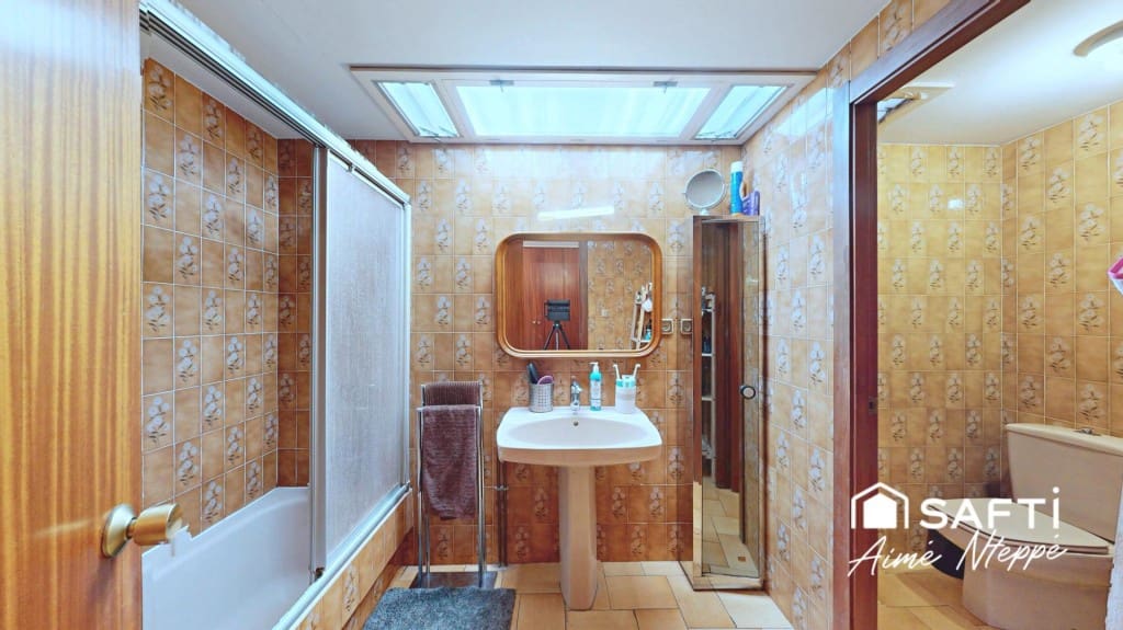 6 Zimmer Villa zu verkaufen in Llanca mit Pool - 790.000 € (Ref: 10030228)