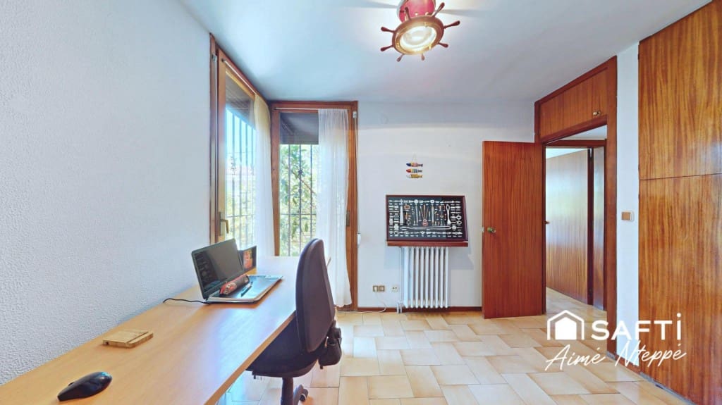 6 Zimmer Villa zu verkaufen in Llanca mit Pool - 790.000 € (Ref: 10030228)