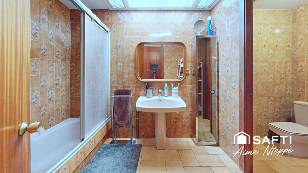 6 Zimmer Villa zu verkaufen in Llanca mit Pool - 790.000 € (Ref: 10030228)