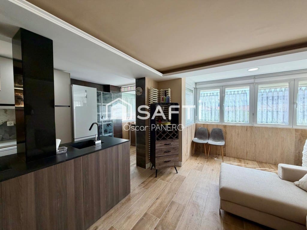 3 sovrum Lägenhet till salu i Leon stad - 275 000 € (Ref: 10030232)