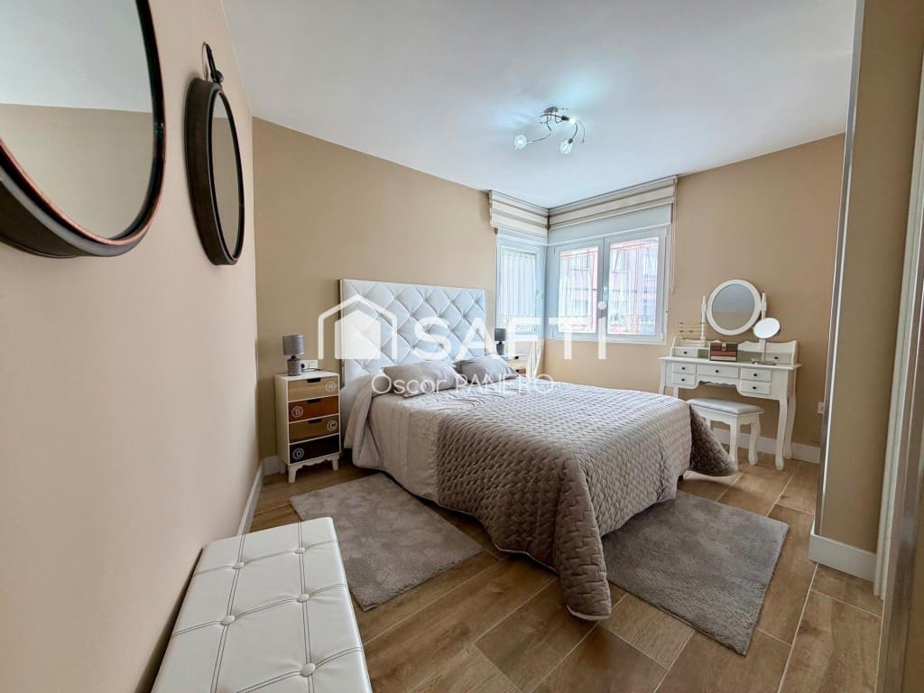 3 sovrum Lägenhet till salu i Leon stad - 275 000 € (Ref: 10030232)