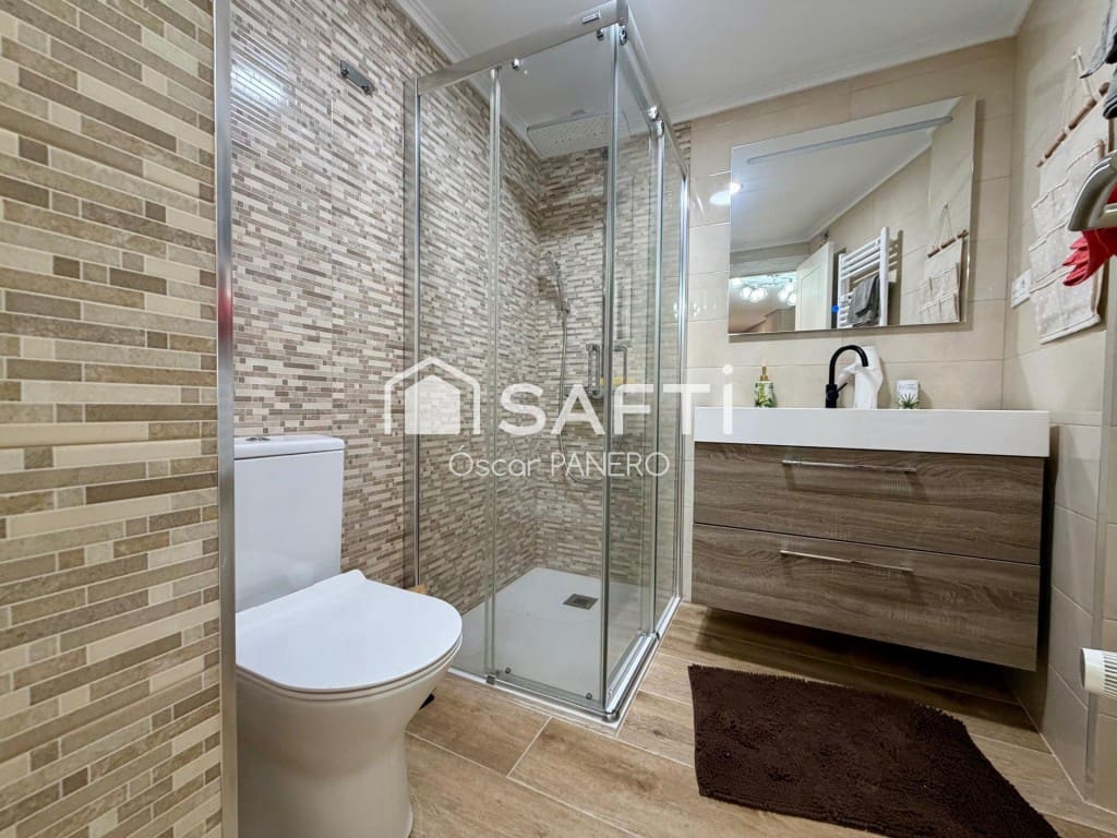 3 sovrum Lägenhet till salu i Leon stad - 275 000 € (Ref: 10030232)