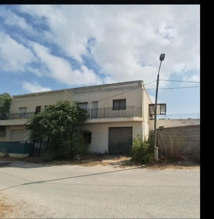 Chalet de 4 habitaciones en Turre en venta con garaje - 215.000 € (Ref: 10031699)