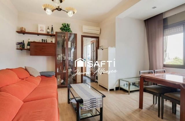3 bedroom Apartment for sale in L'Hospitalet de Llobregat with garage - € 490,000 (Ref: 10033620)