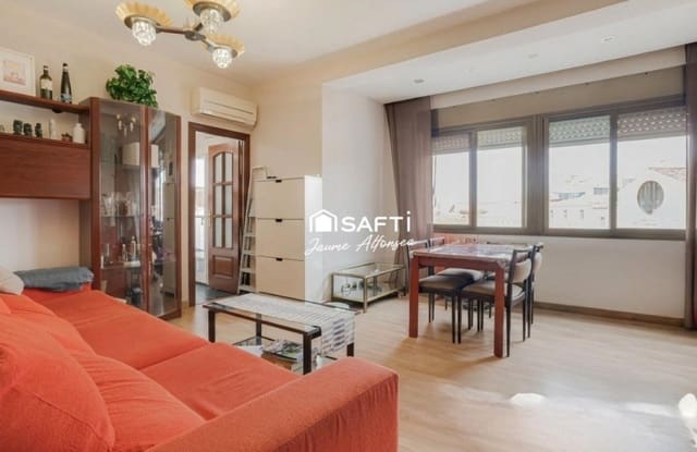 3 bedroom Apartment for sale in L'Hospitalet de Llobregat with garage - € 490,000 (Ref: 10033620)