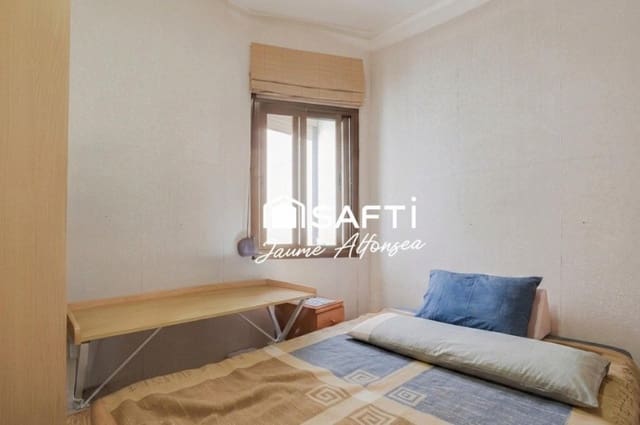 3 bedroom Apartment for sale in L'Hospitalet de Llobregat with garage - € 490,000 (Ref: 10033620)