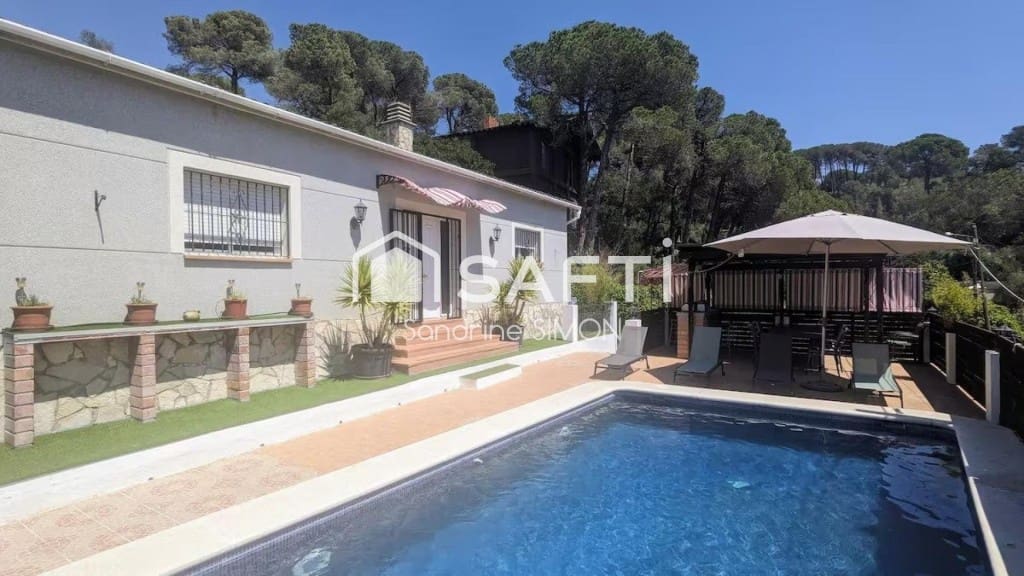 4 sypialnia Willa na sprzedaż w Vidreres - 299 000 € (Ref: 10035088)