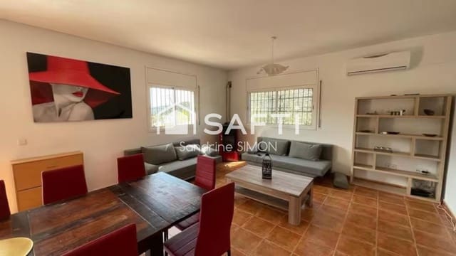 4 camera da letto Villa in vendita in Aiguaviva Parc, Vidreres - 299.000 € (Rif: 10035088)