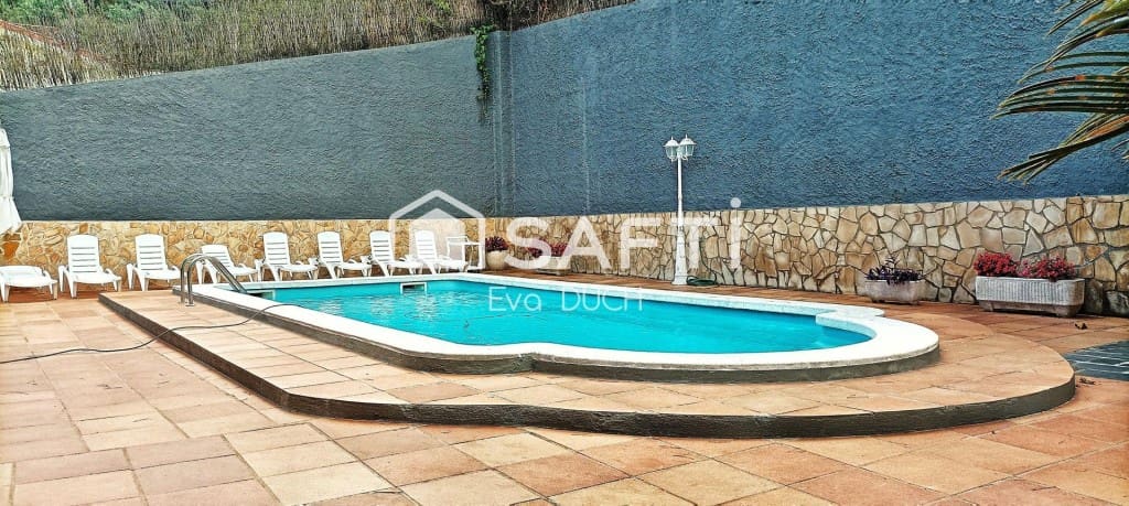 4 camera da letto Villa in vendita in Macanet de la Selva con piscina garage - 380.000 € (Rif: 10035091)