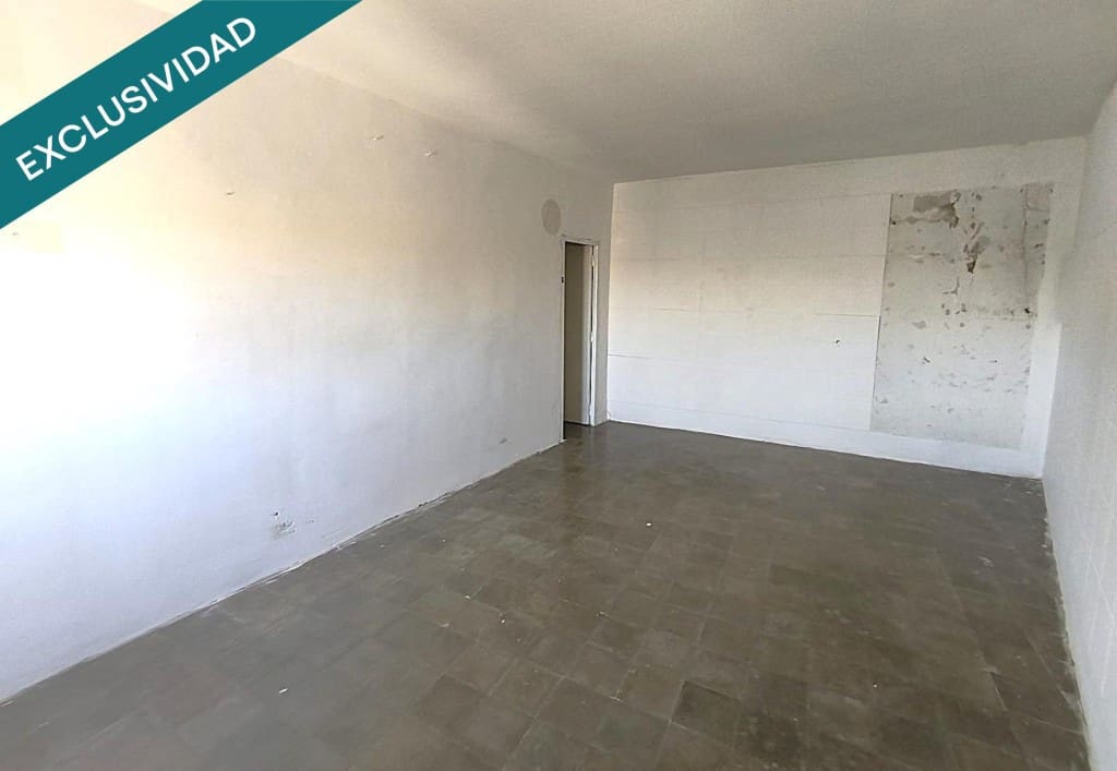 2 bedroom Villa for sale in Torres de Barbues with garage - € 79,000 (Ref: 10035094)