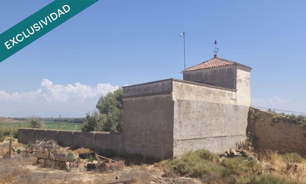 2 bedroom Villa for sale in Torres de Barbues with garage - € 79,000 (Ref: 10035094)