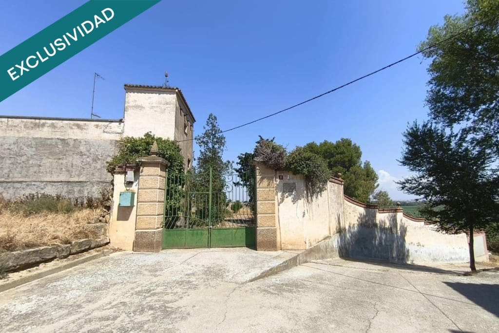 2 bedroom Villa for sale in Torres de Barbues with garage - € 79,000 (Ref: 10035094)